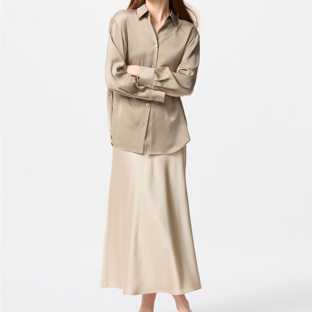 UNIQLO Satin Skirt